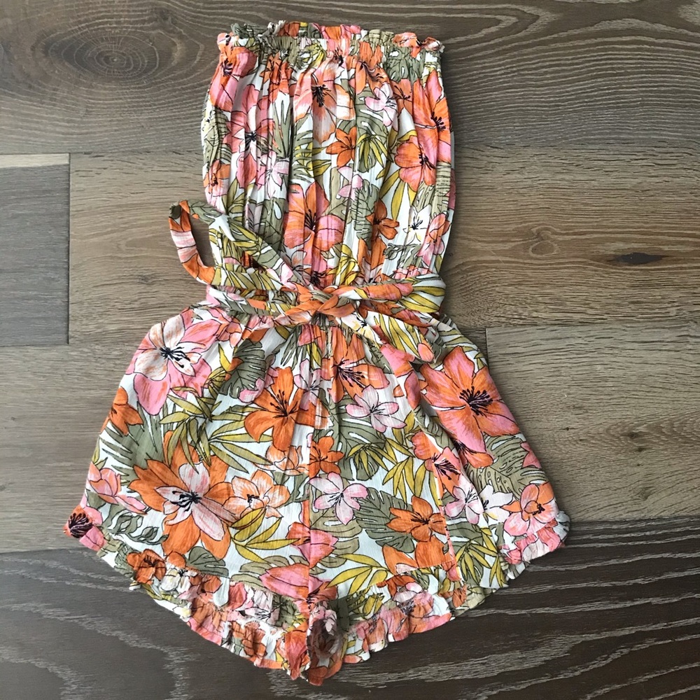 BILLABONG romper sz A WORN ONCE
